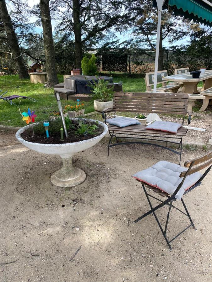 Studio Havre De Paix Au Pont Du Gard Piscine Et Jacuzzi Chez Valerie Payre Vers-Pont-du-Gard Eksteriør bilde