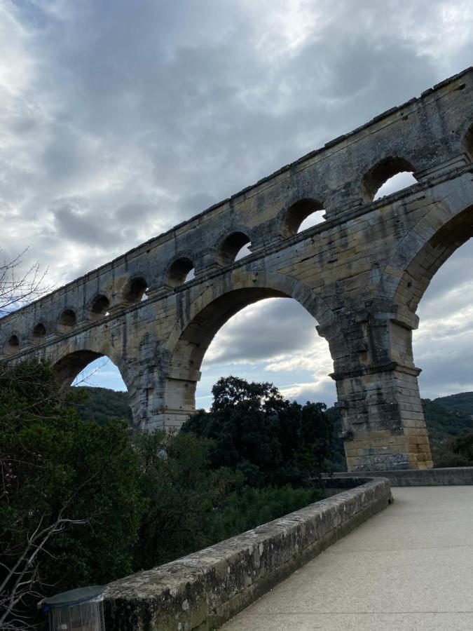 Studio Havre De Paix Au Pont Du Gard Piscine Et Jacuzzi Chez Valerie Payre Vers-Pont-du-Gard Eksteriør bilde
